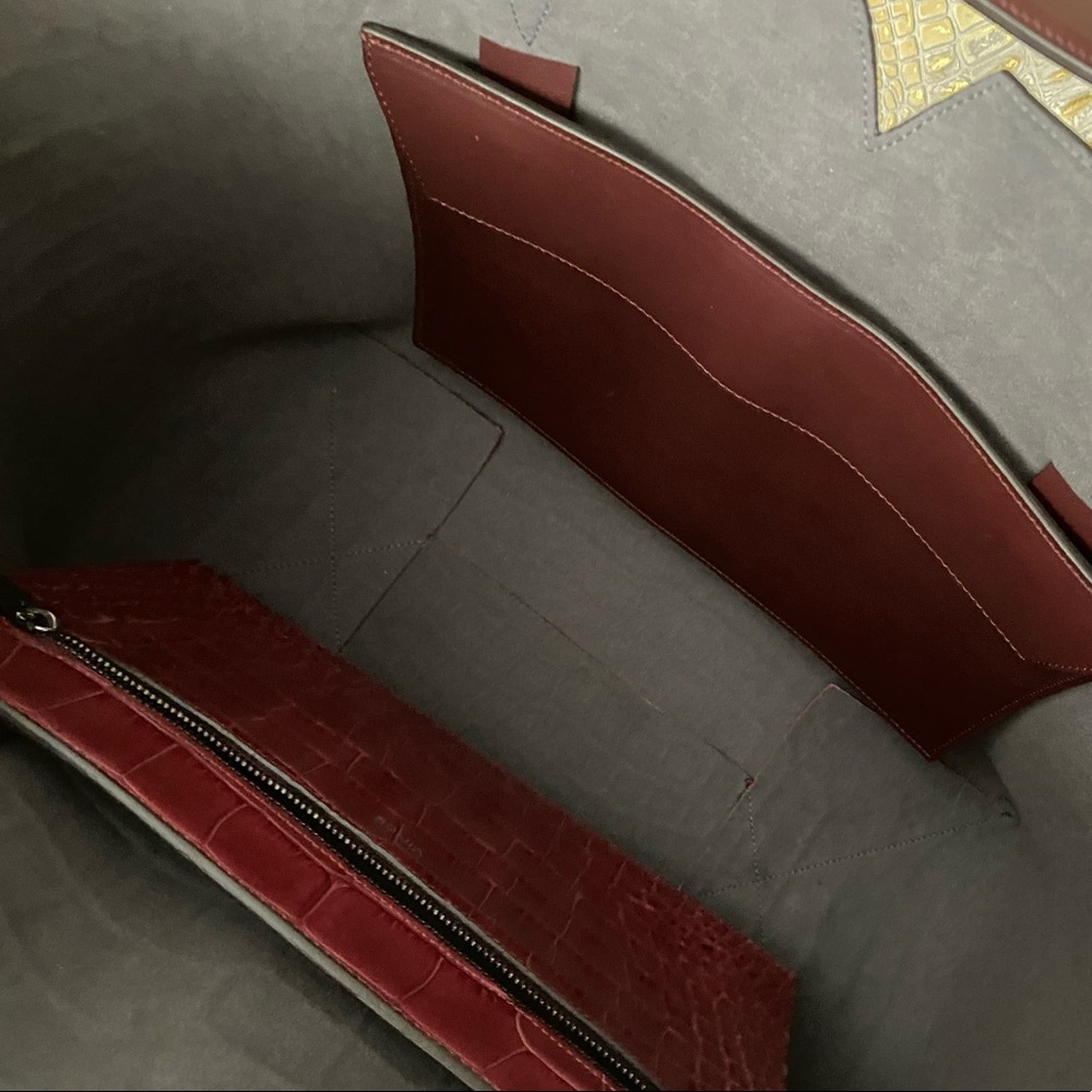 Vince Signature V Crocodile Embossed Tote - Picture 5 of 8